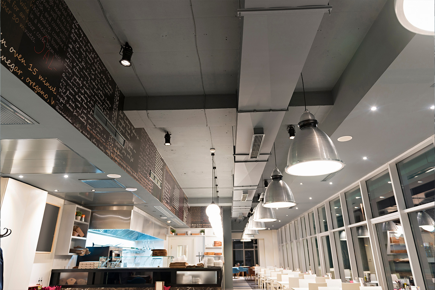 RMS Pros specializes in delivering tailored commercial air conditioning solutions, offering reliable cooling systems for businesses of all sizes. Discover energy-efficient systems, from chiller installations to heat pumps.